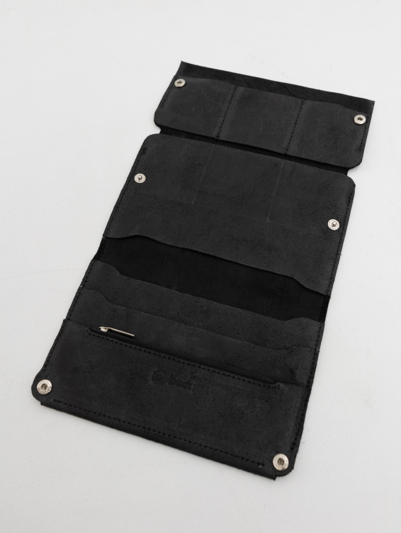 Кожаный холдер для документов, купюр и карт черный вощеный