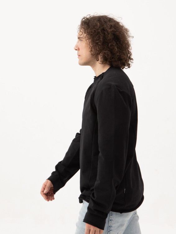 Футболка с длинным рукавом черная