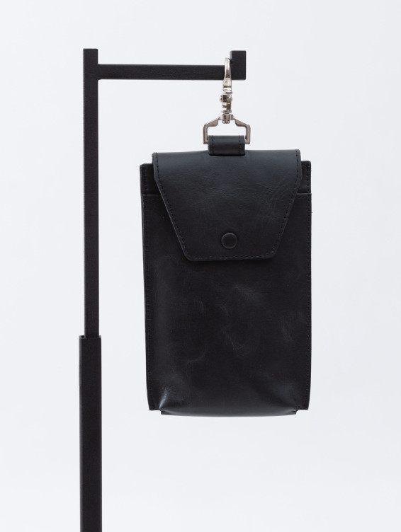 Кожаный подвесной чехол для телефона темно-серый