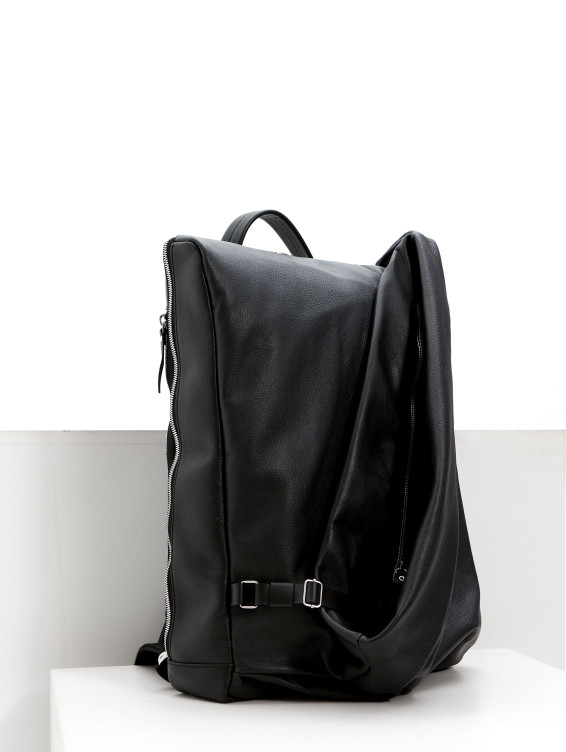 Рюкзак кожаный черный