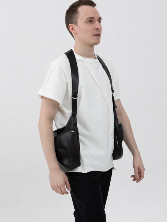 Кожаный жилет черный