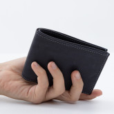 Тонкий кожаный кошелек синий