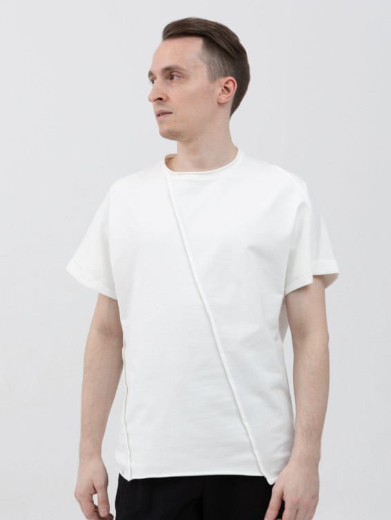 Асимметричная футболка с подвернутыми рукавами белая