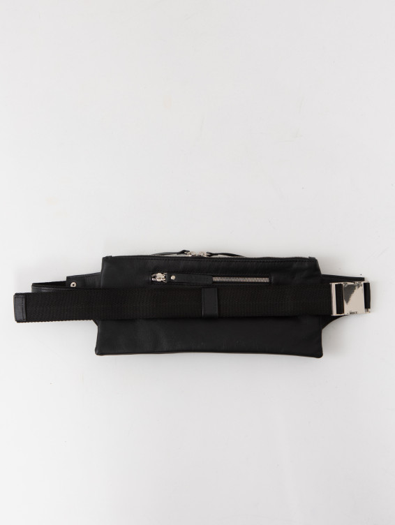 Прямоугольная кожаная поясная сумка черная