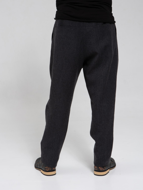 Шерстяные брюки со складкой темно-серые