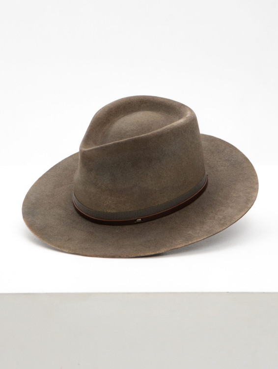 Фетровая шляпа 