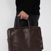 Кожаная сумка для ноутбука Rock коричневая, вид сбоку