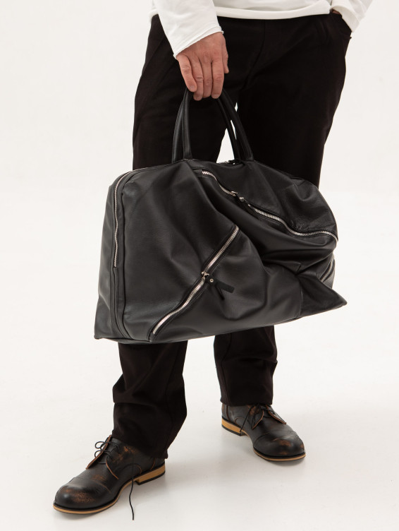 Кожаный саквояж черный