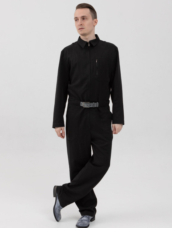 Легкий черный комбинезон на молнии