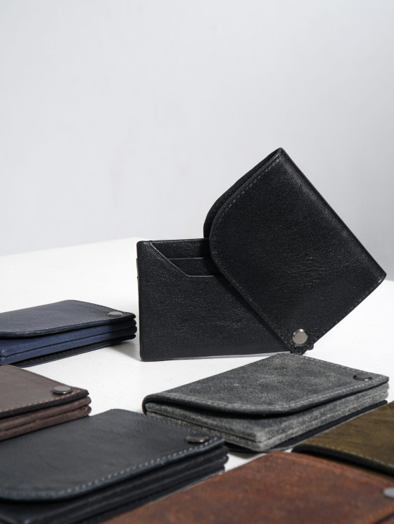 Кожаная визитница-кардхолдер