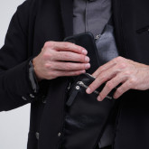 Кожаная сумка-карман черная - изображение 4