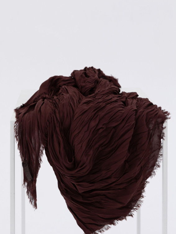 Большой платок на шею коричневый