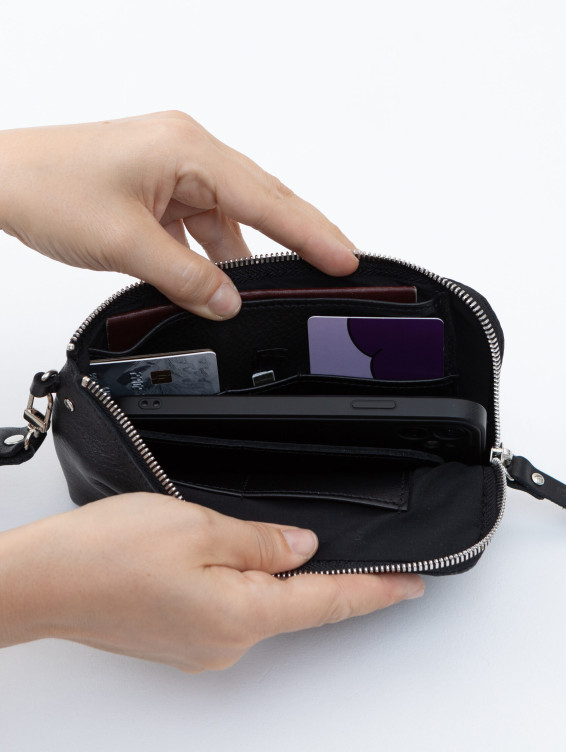 Кожаный клатч черный