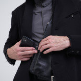 Кожаная сумка-карман черная - изображение 2