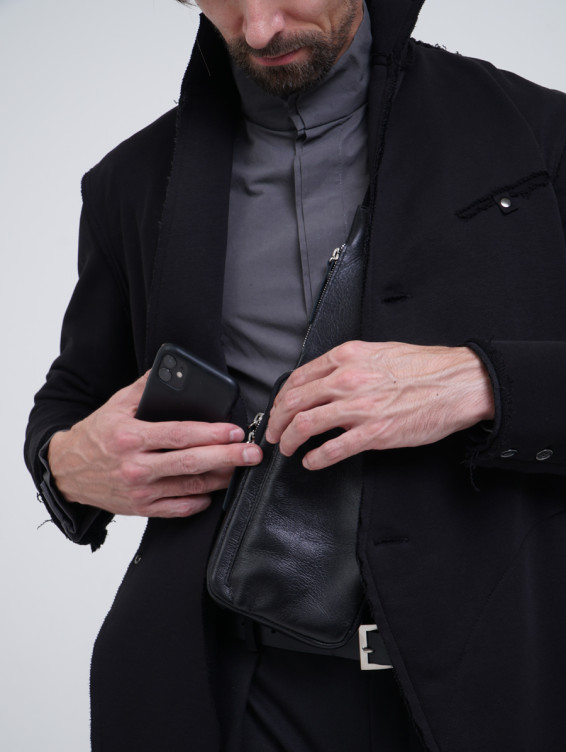 Кожаная сумка-карман черная