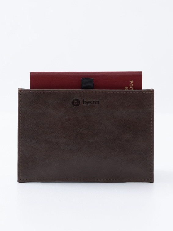 Кожаная обложка-карман для паспорта коричневая