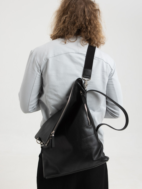 Кожаная сумка-трансформер черная