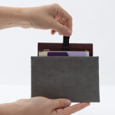 Кожаная обложка-карман для паспорта серая - изображение 1