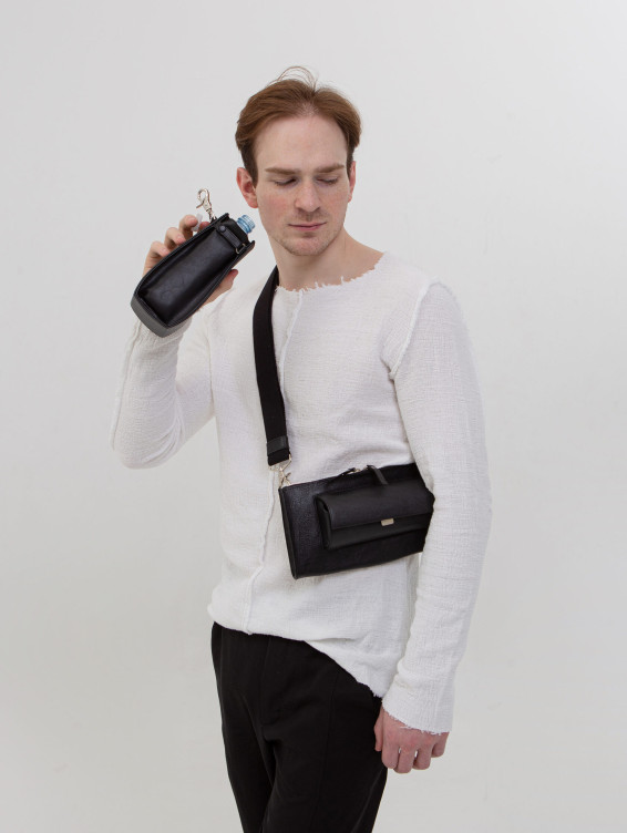 Подвесной кожаный карман для бутылки воды черный