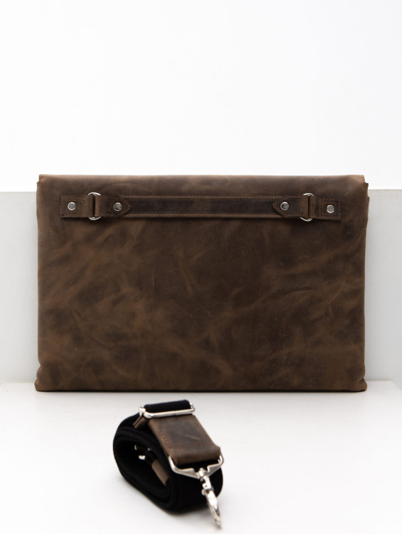 Кожаная сумка-папка для ноутбука коричневая с винтажным эффектом