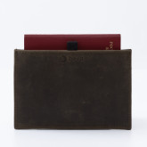 Кожаная обложка-карман для паспорта зеленая с винтажным эффектом