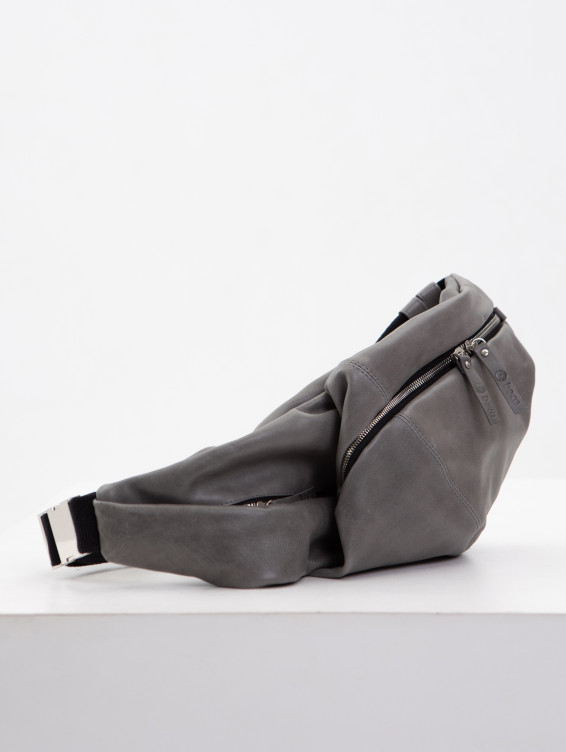 Кожаная поясная сумка серая