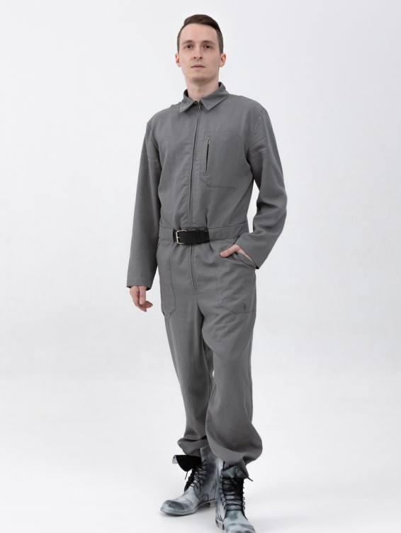 Легкий серый комбинезон на молнии