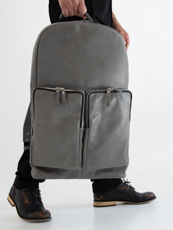 Большой кожаный рюкзак серый