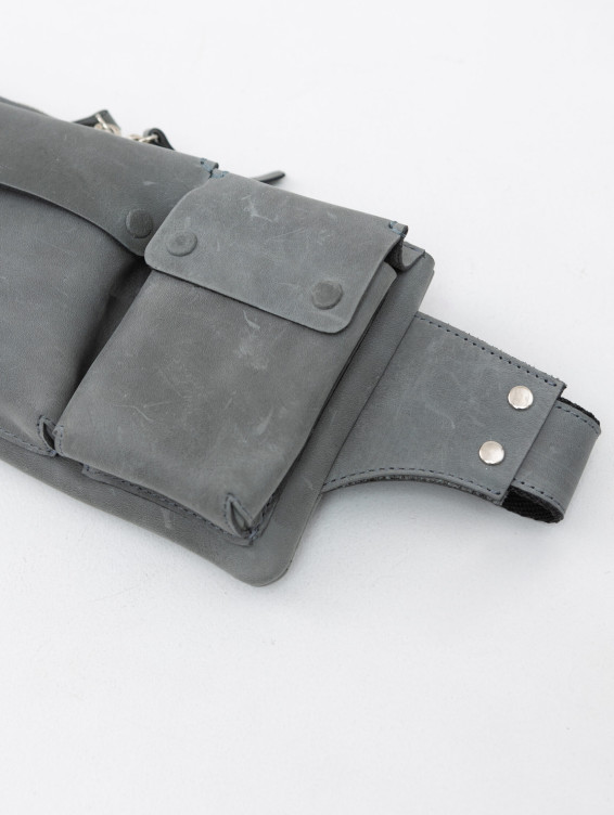 Прямоугольная кожаная поясная сумка серая с винтажным эффектом