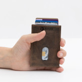 Кожаный кардхолдер коричневый с винтажным эффектом