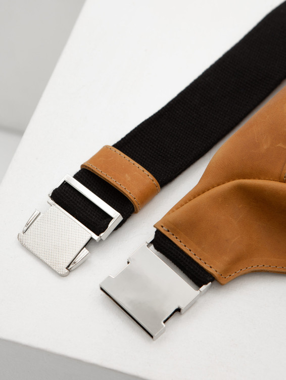 Кожаная поясная сумка рыжая с винтажным эффектом