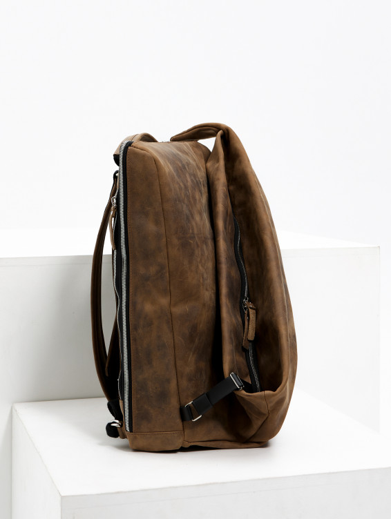 Рюкзак кожаный коричневый с винтажным эффектом