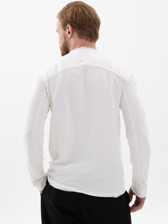Футболка с длинным рукавом белая