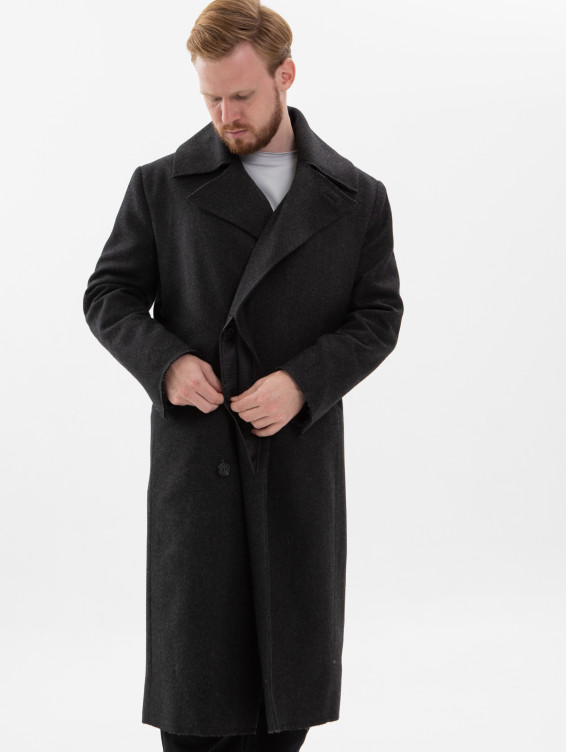 Шерстяное пальто черное в елочку