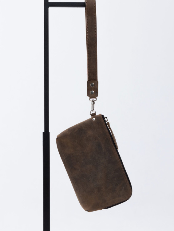 Кожаный клатч коричневый с винтажным эффектом