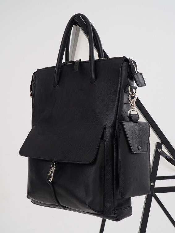 Кожаная сумка для ноутбука с креплением на ручку чемодана черная