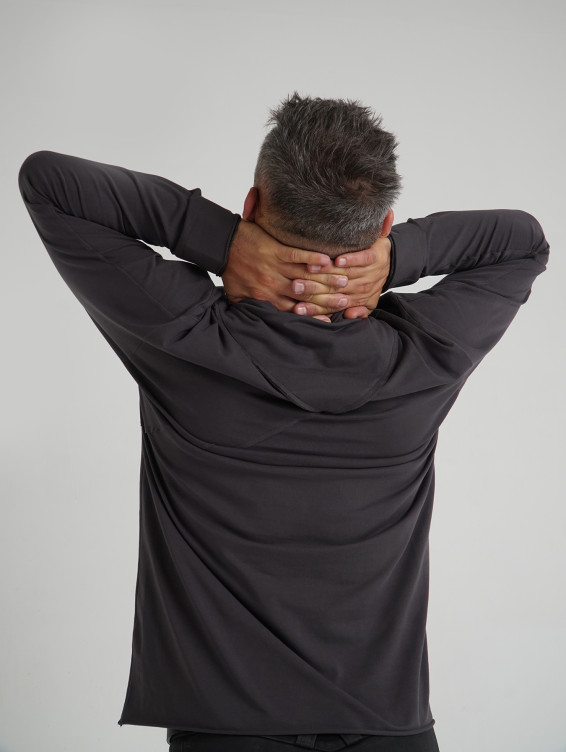 Асимметричная футболка с длинным рукавом темно-серая