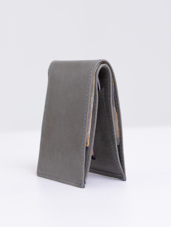 Тонкий кожаный кошелек серый