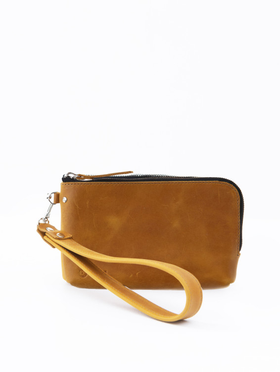 Кожаный клатч рыжий с винтажным эффектом