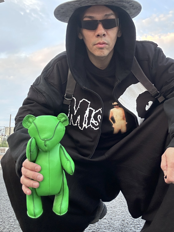 Кожаный Медведь набитый опилками