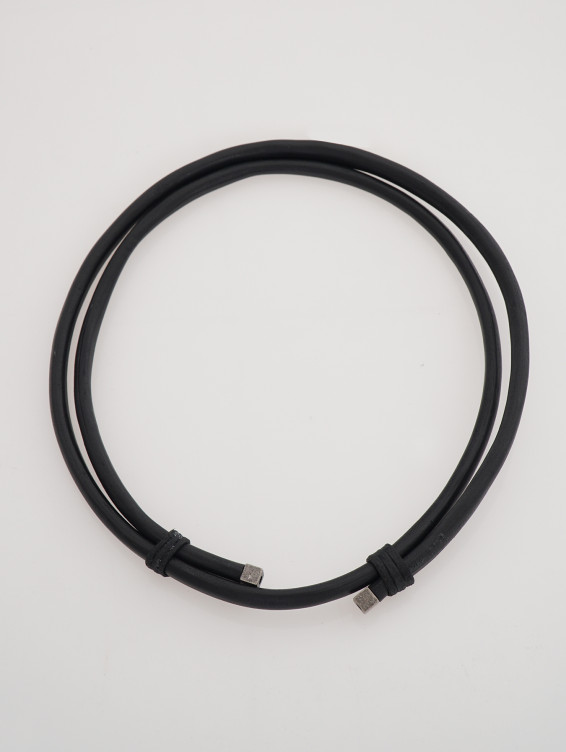 Кожаный черный шнур