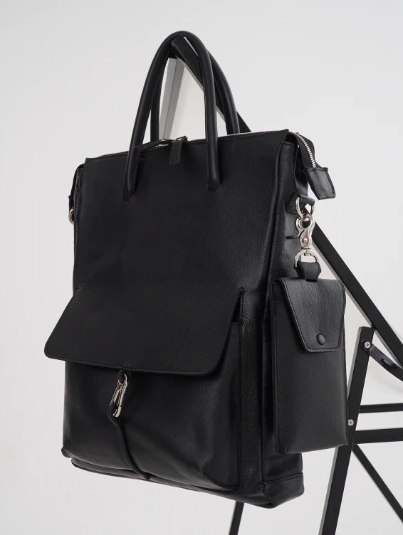 Кожаная сумка для ноутбука с креплением на ручку чемодана черная