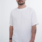 Белая льняная футболка