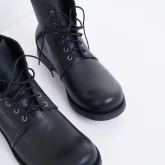 Кожаные ботинки черные