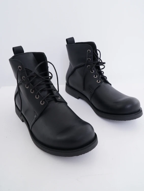Кожаные ботинки черные