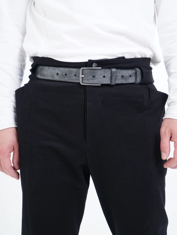 Серый кожаный ремень с винтажным эффектом