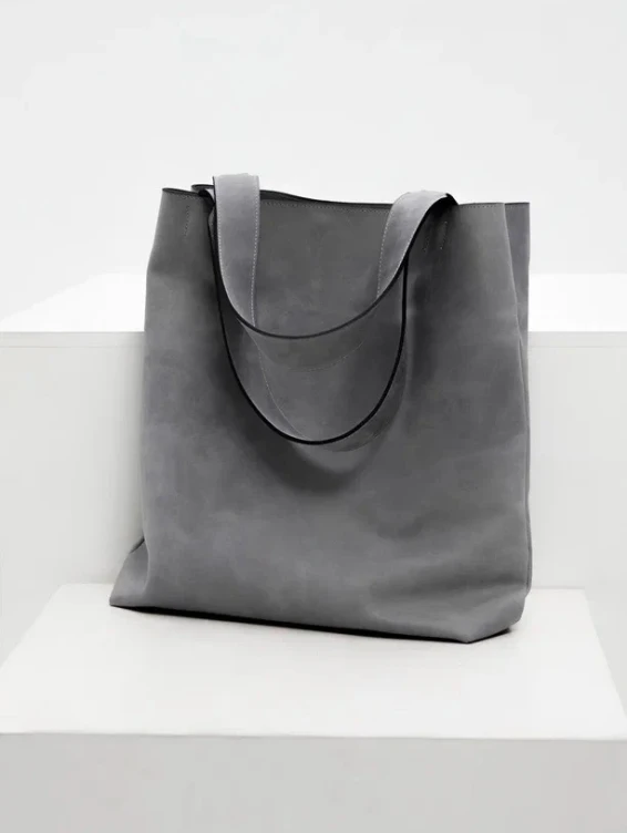 Кожаная сумка-тоут серая с винтажным эффектом