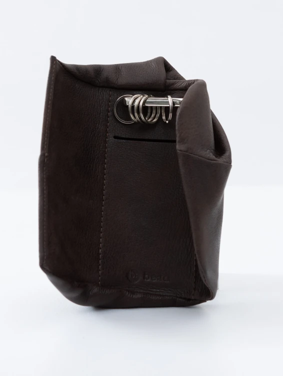 Кожаная ключница коричневая