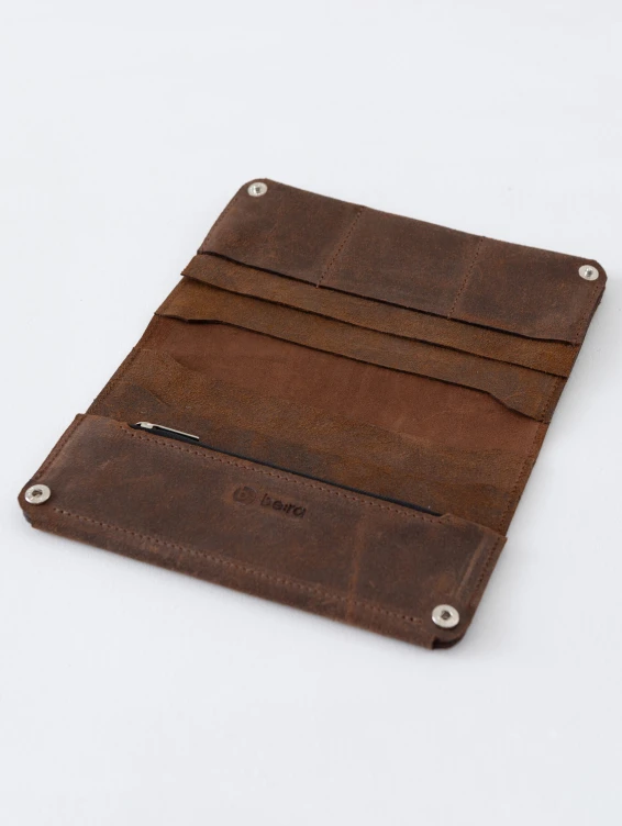 Кожаный холдер для документов, купюр и карт коричневый вощеный