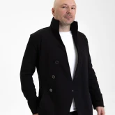 Черный трикотажный жакет на пуговицах